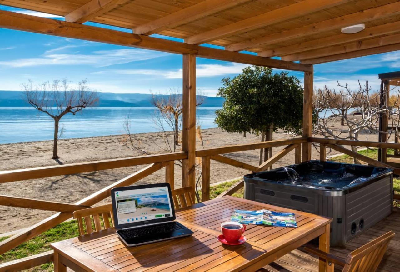 Mobile Homes Camp Galeb Omiš Extérieur photo