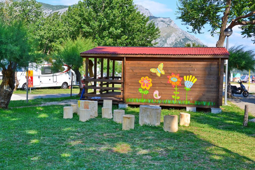 Mobile Homes Camp Galeb Omiš Extérieur photo