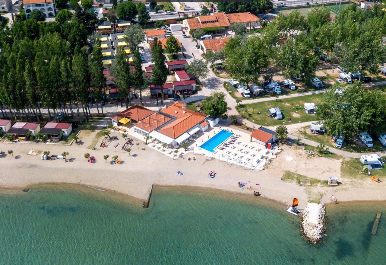 Mobile Homes Camp Galeb Omiš Extérieur photo